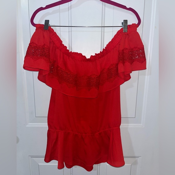 New York & Company LIKE NEW Red Peplum Off Shoulder Top - Sz XL - Picture 1 of 6